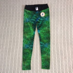 NWT-UV protection leggings in a tropical leaf print with blue high waisted
